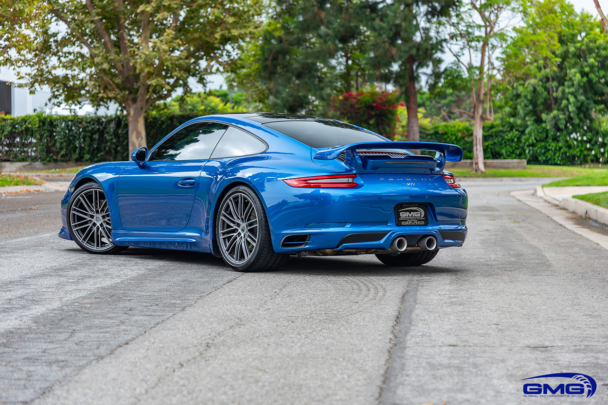 Sapphire Blue Metallic Porsche 991.2 Carrera (Techart)